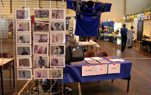 6109649cd6b91_stand2005.JPG